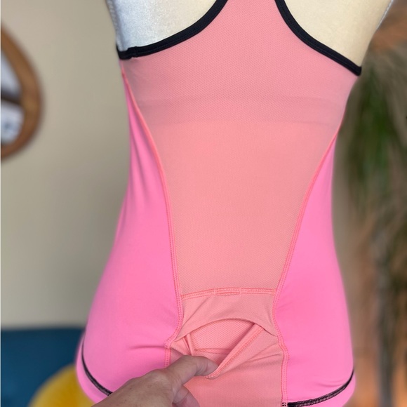 Lululemon cardio kick tank - Picture 5 of 6